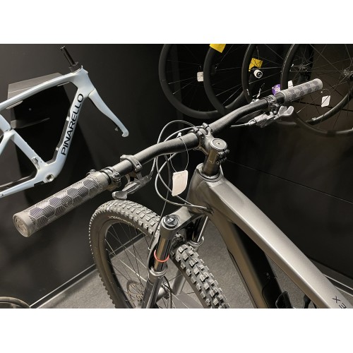 VTT tout-suspendu d'occasion Trek Fuel EX 7 Gen.6 150mm Matte Dnister Black 2022
