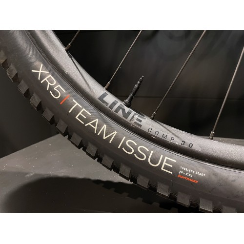 Gebruikte Trek Fuel EX 7 Gen.6 150mm Mat Dnister Zwart 2022 full suspension MTB