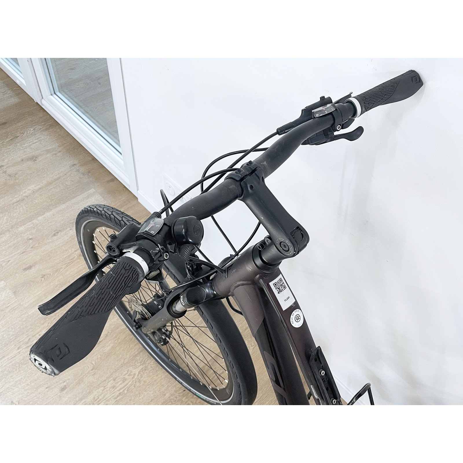Used Scott Sub Sport 20 Hybrid Bike , purple, for women, 2020 model