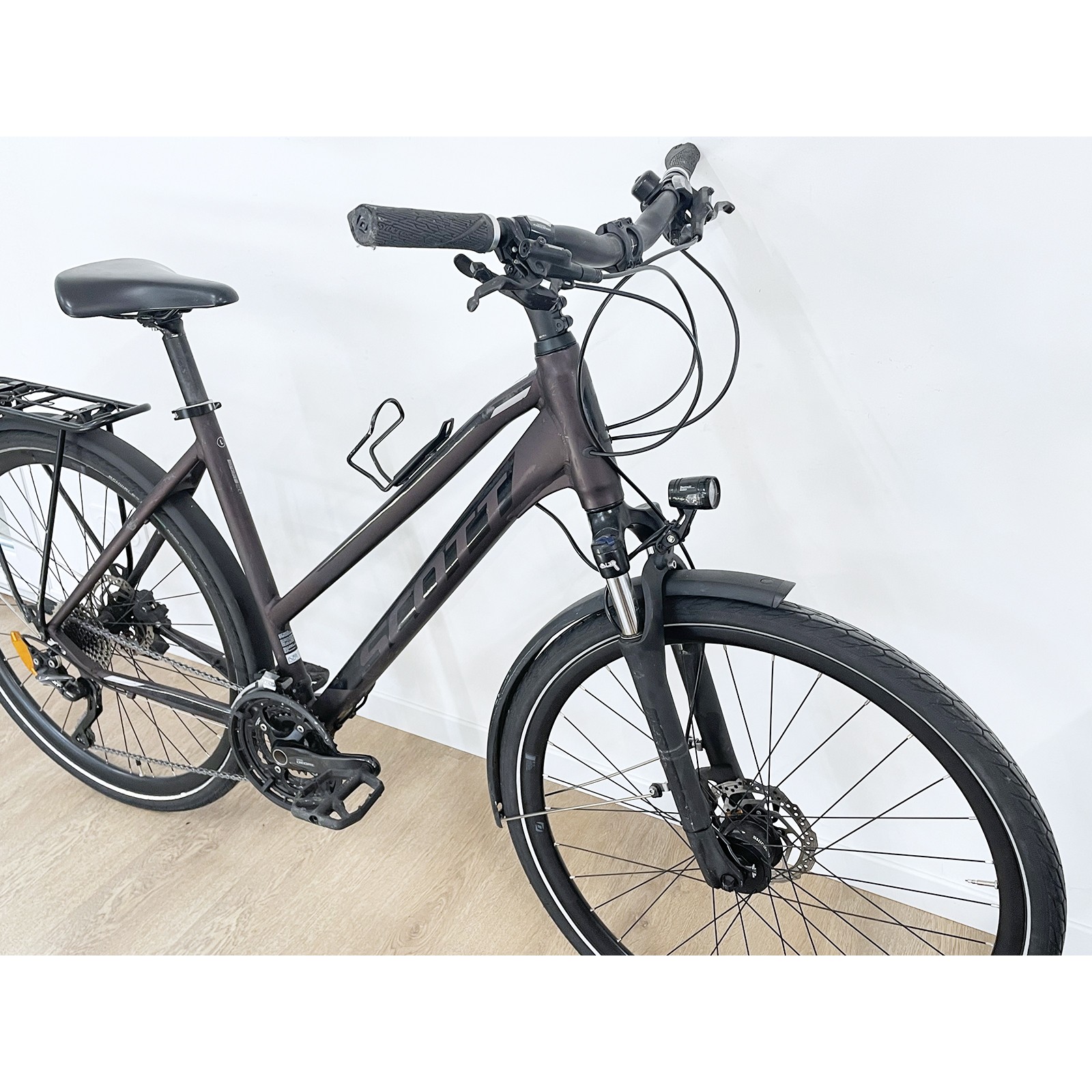 Bicicleta híbrida Scott Sub Sport 20 usada, color morado, para mujer, modelo 2020