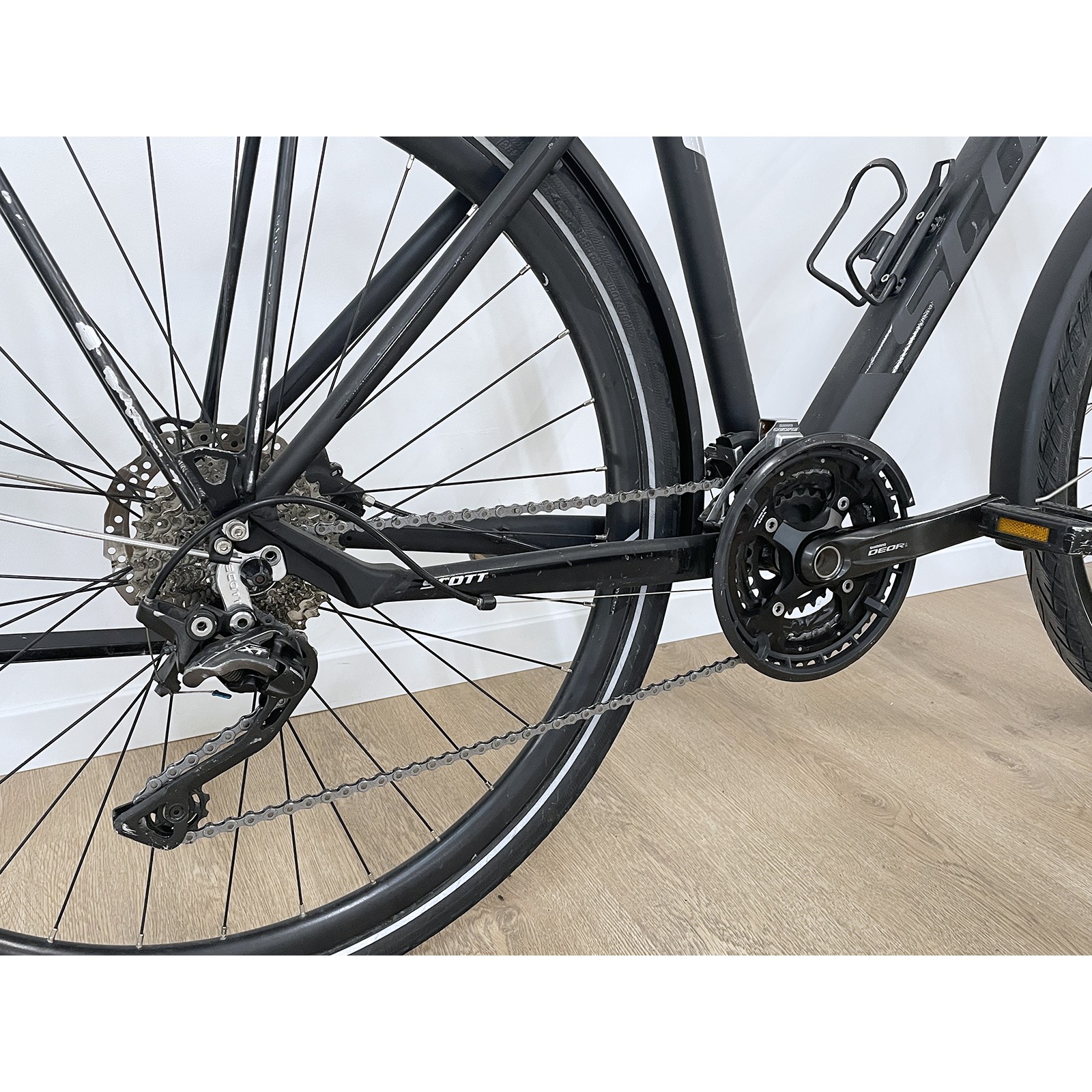 Bicicleta híbrida masculina Scott Sub Sport 20 preta usada, ano 2019.