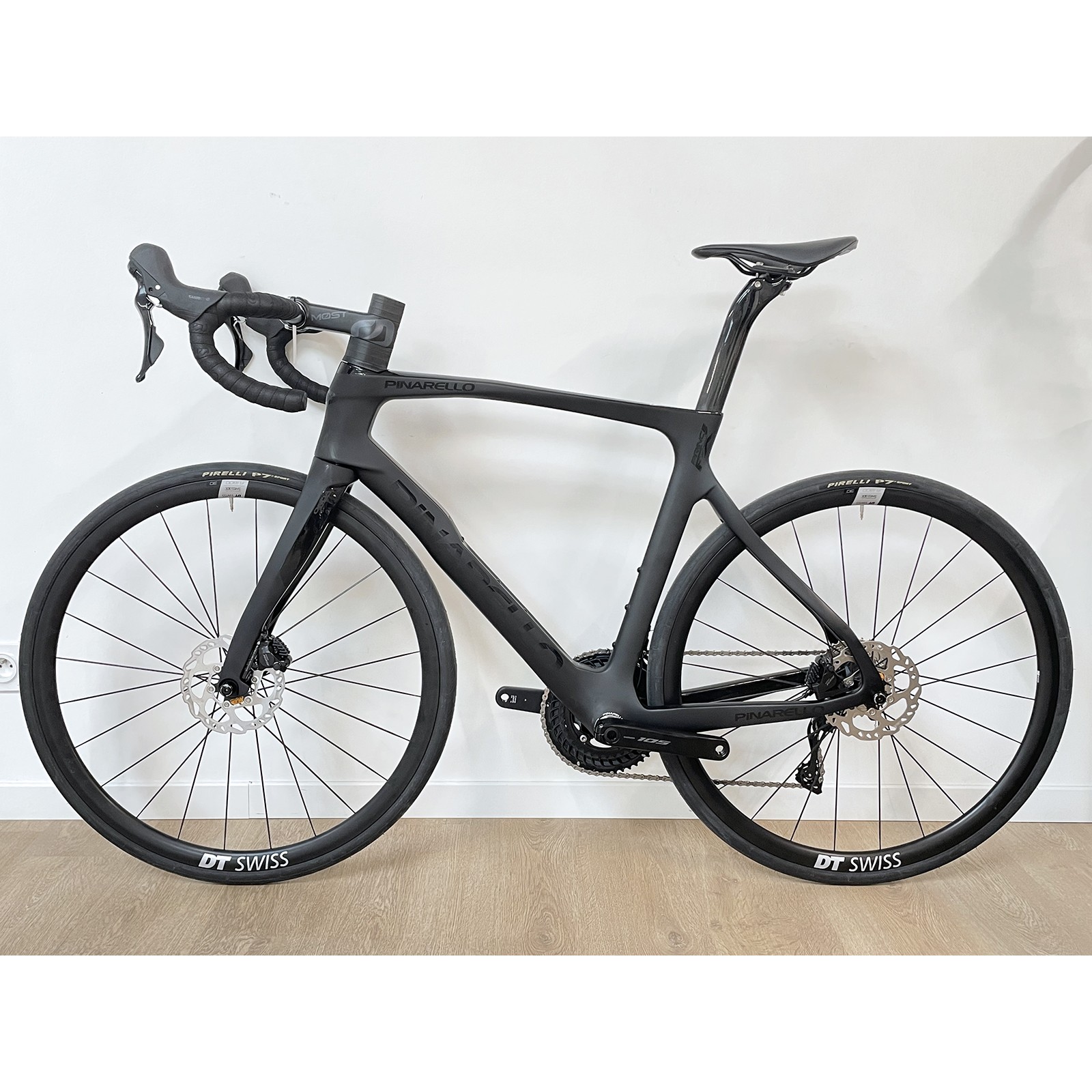 Pinarello Prince FX Shimano 105 carbon Road bike , black, 2023 - Size 54.5 cm (M)