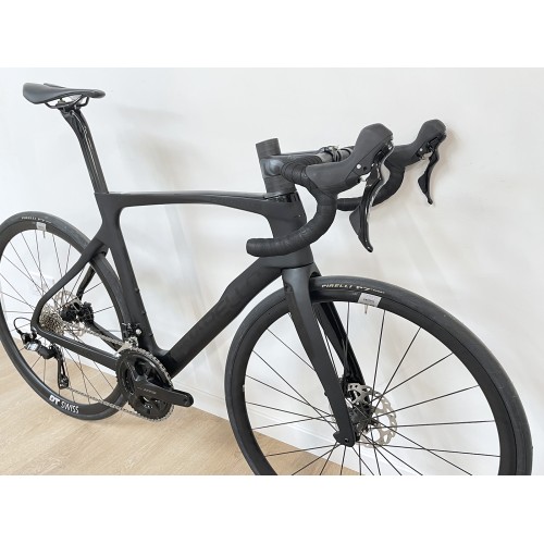 Vélo de route Pinarello Prince FX Shimano 105 carbone noir 2023 - Taille 54,5 cm (M)
