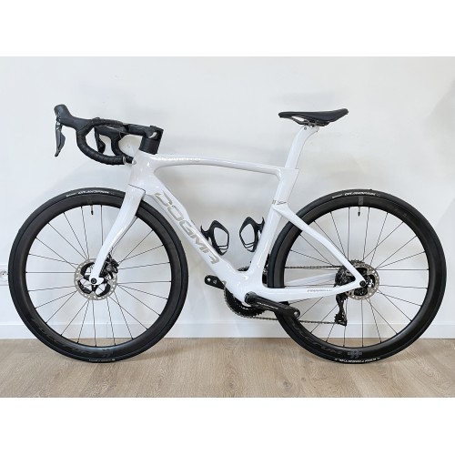 Bicicleta de carretera Pinarello Dogma F 2024 Dura-Ace Di2 Crystal White de segunda mano, talla 54 cm (M).