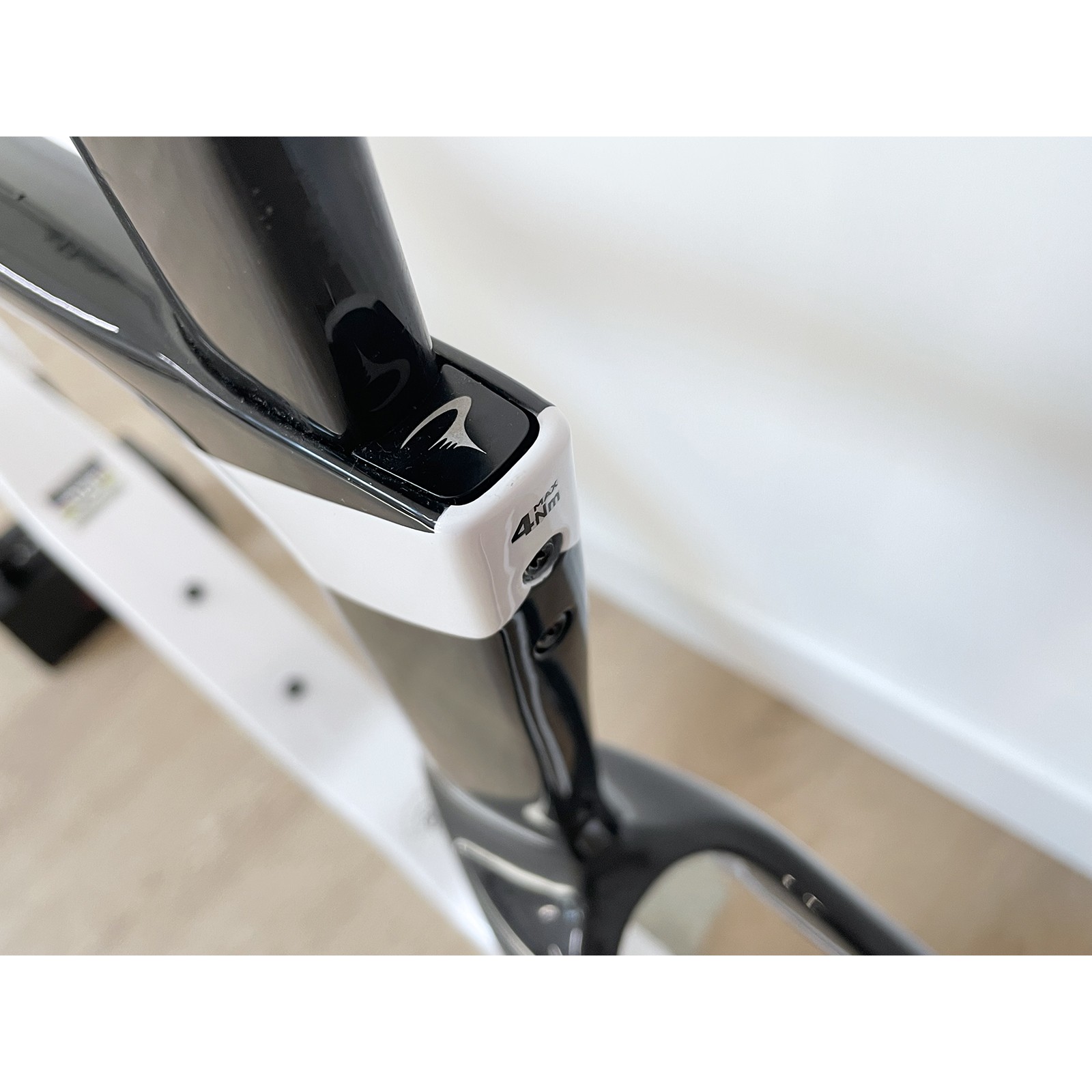Cadre carbone d'occasion Pinarello Dogma F 54cm white black 2023 + Cockpit MOST