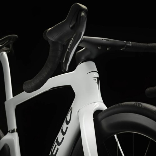 Pinarello Dogma F 2025 Edge Kristallweiß