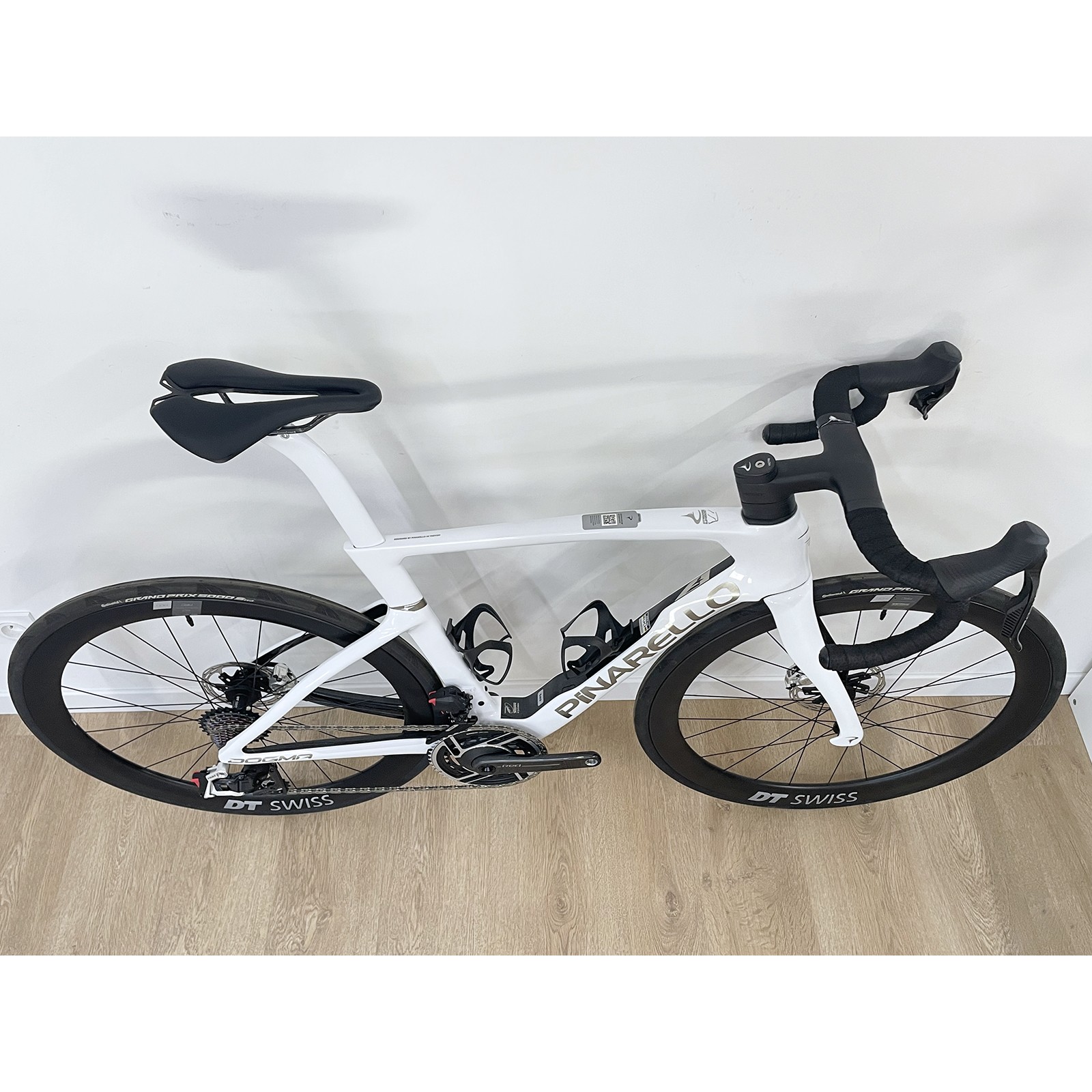 Pinarello Dogma F 2025 Edge Crystal White