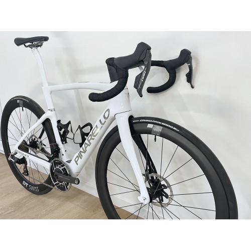 Pinarello Dogma F 2025 Edge Crystal White