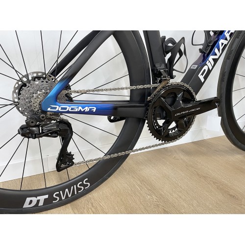 Vélo de course Pinarello Dogma F Luxter Blue Shiny carbone Dura-Ace Di2 12v / ARC 1400 Dicut 2026