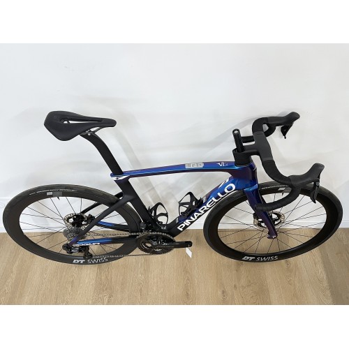 Vélo de course Pinarello Dogma F Luxter Blue Shiny carbone Dura-Ace Di2 12v / ARC 1400 Dicut 2026