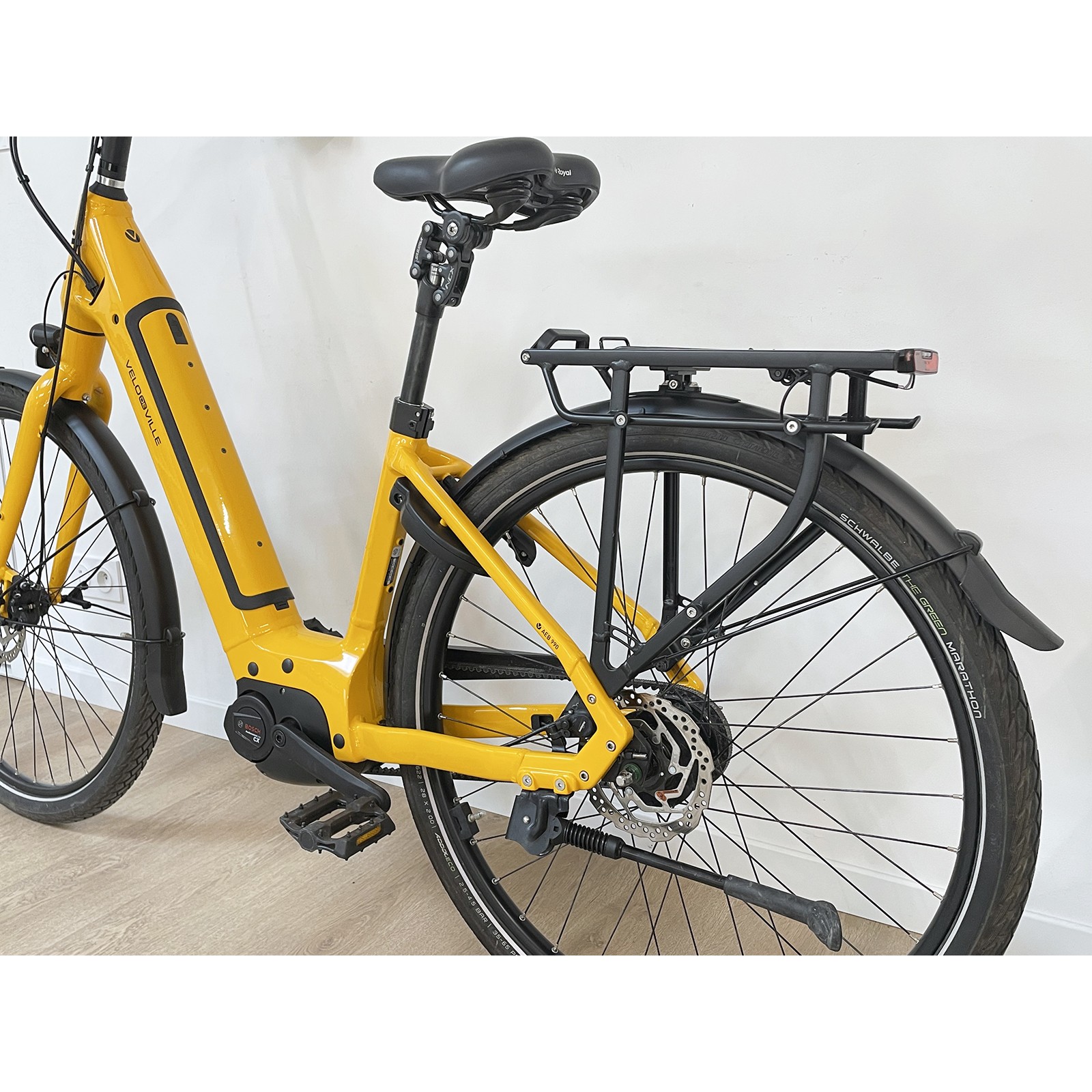 e-bike / Bicicletta elettrica usata Vélodeville® Trekking AEB 990 625Wh gialla taglia 45 (S) 2024