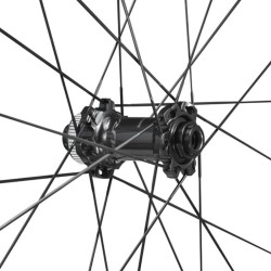 Roue avant Shimano Dura-Ace R9270-C50 Carbone Disc Roue avant Shimano Dura-Ace R9270-C50 Carbone Disc