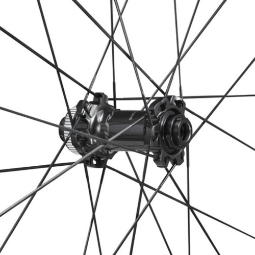 Ruota anteriore Shimano Dura-Ace R9270-C50 in carbonio con freni a disco