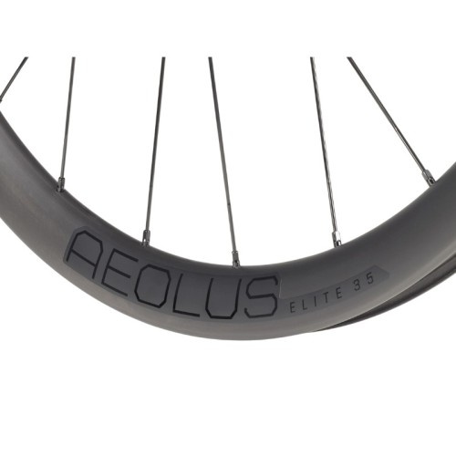 Bontrager Aeolus Elite 35 TLR Front road wheel
