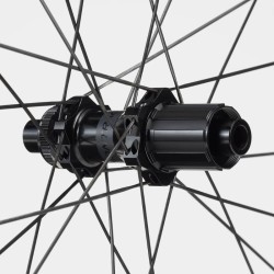 Roue de route Bontrager Aeolus Pro 51 TLR Disc Arrière