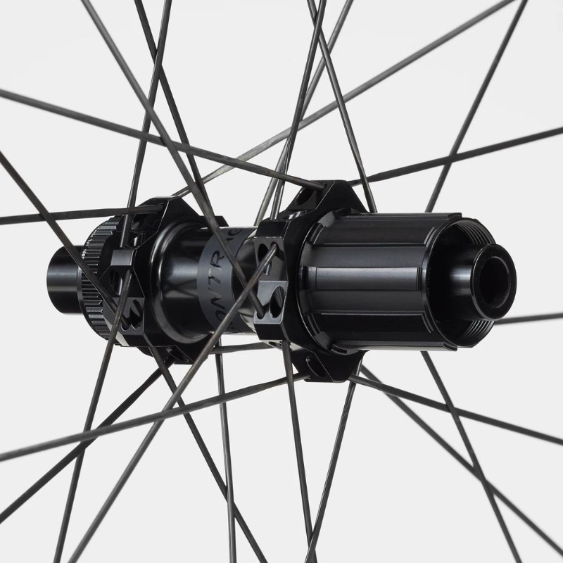 Bontrager Aeolus Pro 51 TLR Disc Hinterrad für Rennräder
