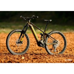 Mondraker Crafty Carbon R MTB e-bike