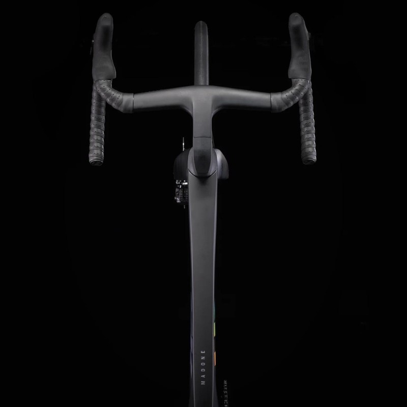Bicicleta de estrada Trek Madone SLR 7 2024