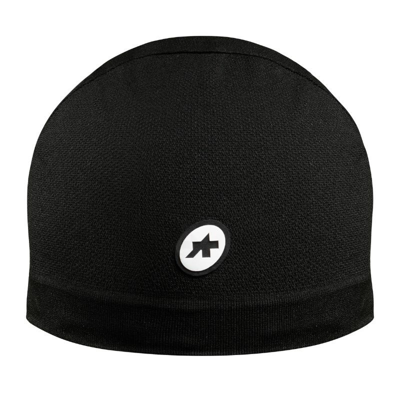 Gorra Assos Robo debajo del casco