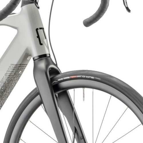 Moustache Dimanche 28 Road 4 2024 Elektro-Rennrad