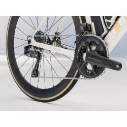 Trek Madone SLR 7 8th Gen. Road Bike Trek Madone SLR 7 8th Gen. Road Bike