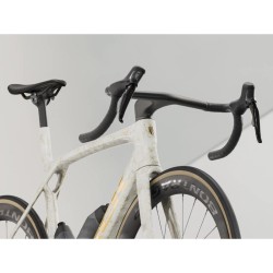 Trek Madone SLR 7 8th Gen. Road Bike Trek Madone SLR 7 8th Gen. Road Bike