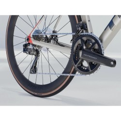 Vélo de route Trek Madone SL 7 8e gén. 2025 Vélo de route Trek Madone SL 7 8e gén. 2025