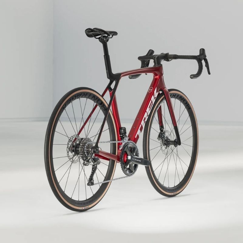 Trek Madone SL 6 8e generatie 2025 racefiets