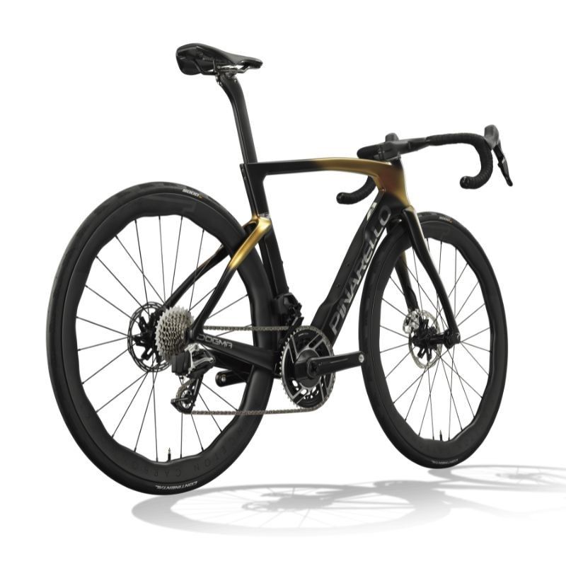 Bicicletta da corsa Pinarello Dogma F Sram Red eTap AXS DT Swiss ARC 1400 Luxter Red Gold 2025