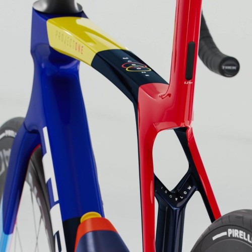 Vélo de route Trek Madone SLR 7 8e gén. 2025
