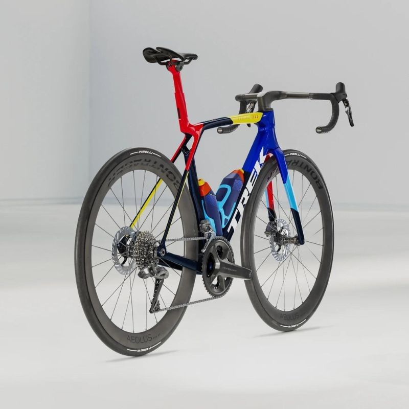 Vélo de route Trek Madone SLR 7 8e gén. 2025
