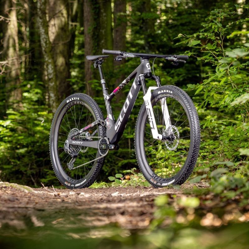 Bicicleta de montaña Scott Spark RC World Cup Evo 2025 barata