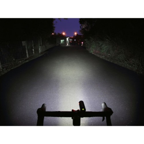 Ravemen CR1000 koplamp