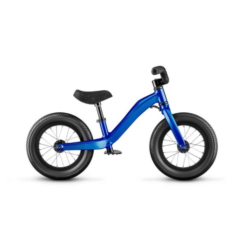 Bicicleta de equilíbrio com bigode - Quarta-feira, 12