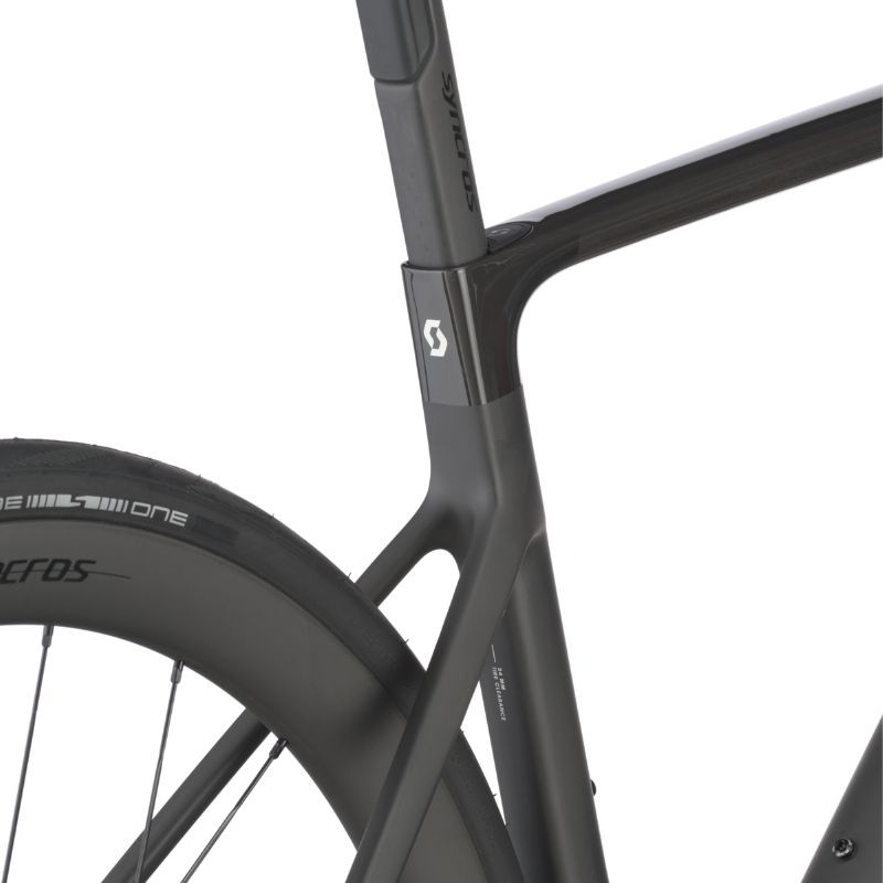 Vélo de route carbone Scott Addict RC 30 Shimano 105 Di2 12v 2025