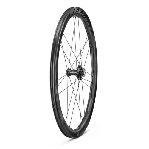 Een set Campagnolo Shamal-Dual Profile wielen