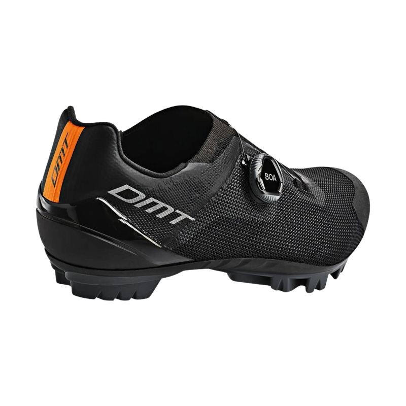 DMT KM4 zwarte mountainbikeschoenen