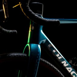 Vélo de gravel Colnago G4-X Shimano GRX Fulcrum Rapid Red 900 DB Bleu