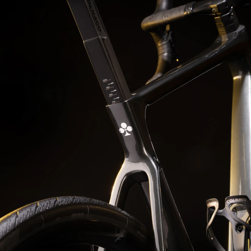 Road bike Colnago V4 Shimano Ultegra R8170 DI2 12V Vision 45 Grey Road bike Colnago V4 Shimano Ultegra R8170 DI2 12V Vision 45 Grey