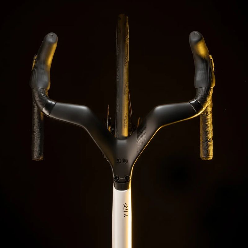 Colnago Y1Rs UAE Team Emirates Shimano Ultegra R8170 DI2 12s Vision SC 45 Racefiets