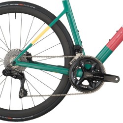 Vélo de route carbone Scott Addict RC Pro 2026 – Gris Béluga / Vert Côtier Vélo de route carbone Scott Addict RC Pro 2026 – Gris Béluga / Vert Côtier