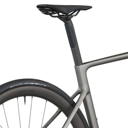 Bici da corsa Scott Addict RC Team Force AXS 12v in carbonio, colore grigio tungsteno, anno 2026.