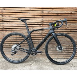 Vélo de gravel d'occasion Pinarello Grevil GRX 815 DI2 2023