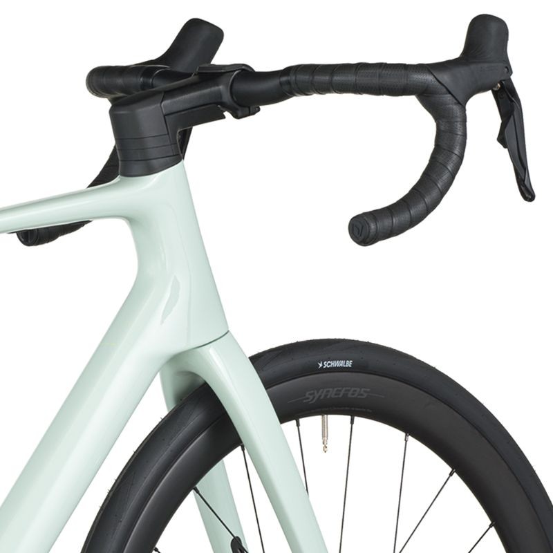 Bicicleta de estrada Scott Addict 30 2026 em carbono