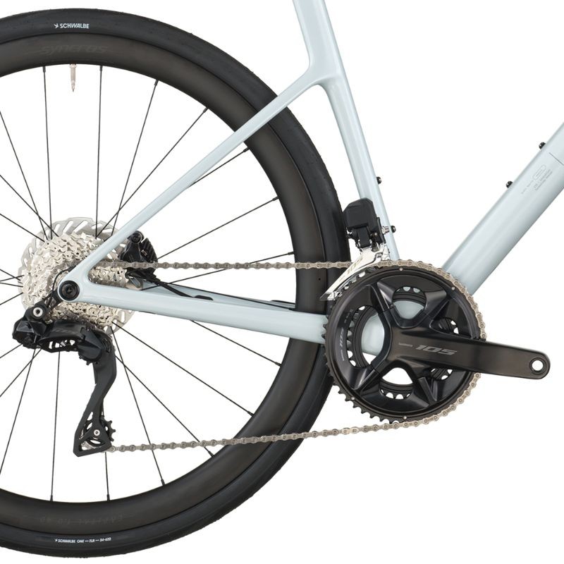 Scott Addict 30 2026 Carbon Road Bike