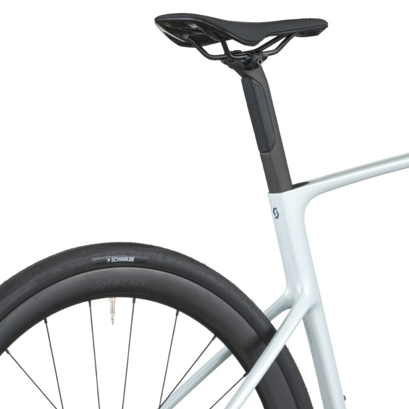 Scott Addict 30 2026 Carbon Road Bike