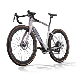 Vélo de gravel Pinarello Dogma GR Sram Red XPLR AXS 1X13 Interstellar Grey Matt 2026 Vélo de gravel Pinarello Dogma GR Sram Red XPLR AXS 1X13 Interstellar Grey Matt 2026