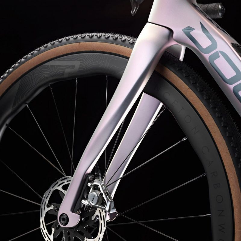 Vélo de gravel Pinarello Dogma GR Sram Red XPLR AXS 1X13 Interstellar Grey Matt 2026 Vélo de gravel Pinarello Dogma GR Sram Red XPLR AXS 1X13 Interstellar Grey Matt 2026