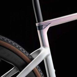 Vélo de gravel Pinarello Dogma GR Sram Red XPLR AXS 1X13 Interstellar Grey Matt 2026 Vélo de gravel Pinarello Dogma GR Sram Red XPLR AXS 1X13 Interstellar Grey Matt 2026